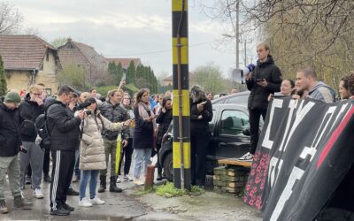 Az egyetemi hallgatók bevonása nélkül, a blokád alatt indítaná újra az oktatást a szabadkai főiskola Online lenne az oktatás, amire az intézménynek nincs engedélye