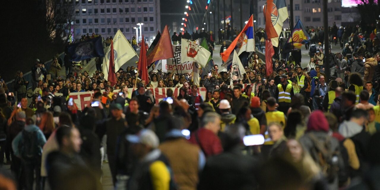 Megvan hány órakor kezdődik a szombati tüntetés Belgrádban