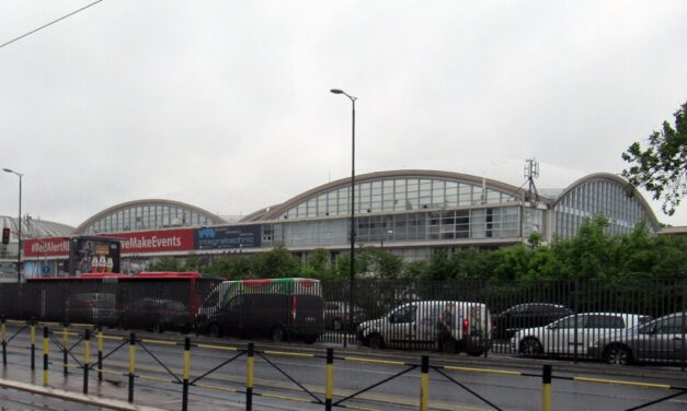 Lemondták a belgrádi nemzetközi vásárt, mert az államvezetés ellenségként bélyegzi meg a külföldieket