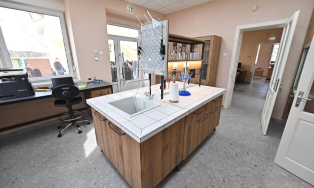 Vajdasági Borlabor nyílt Zentán