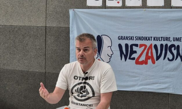 <span class="entry-title-primary">Šper: A Vajdasági Rádió és Televízióban másodrangúnak tekintik a kisebbségi szerkesztőségekben dolgozókat</span> <span class="entry-subtitle">A köztelevízió dolgozója felfüggesztette egy hétig tartó éhségsztrájkját</span>