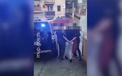 Így nézett ki az egyetemistákat bántalmazó személyek letartóztatása (videó)