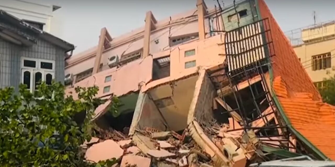 Még mindig találnak túlélőket, 1700 fölé emelkedett a halálos áldozatok száma Mianmarban