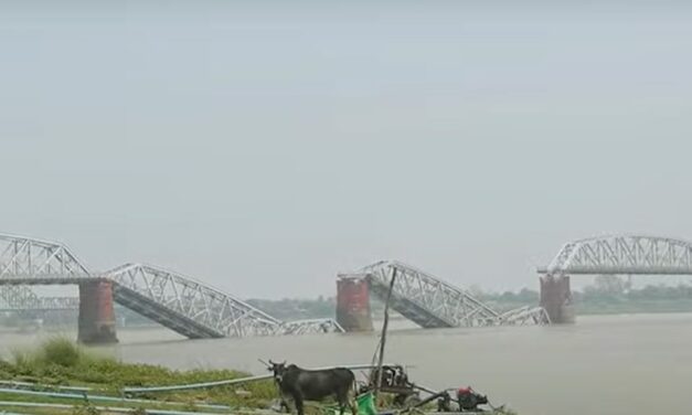 Kártyavárként dőlt össze egy felhőkarcoló a földrengés után