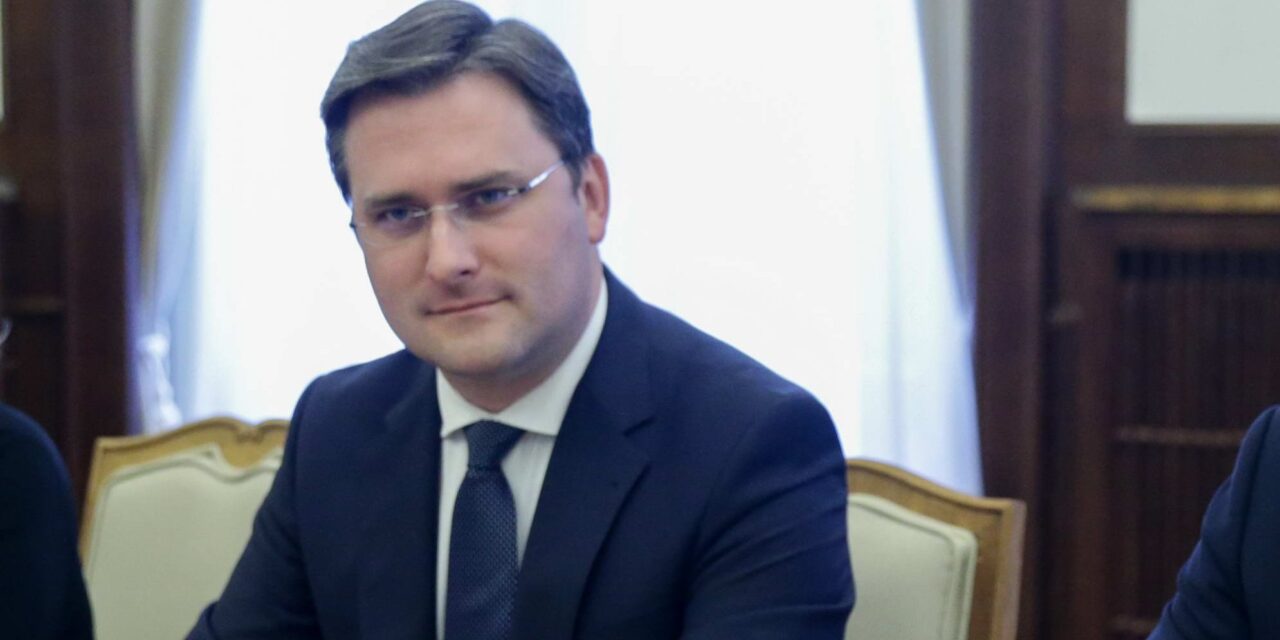 A szervezett bűnözés elleni ügyészség elrendelte a kultúráért felelős miniszter előállítását