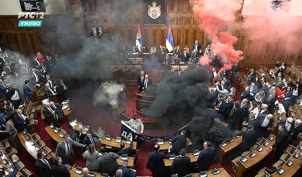 Brnabić: Az életéért küzd a képviselőnő, akit eltaláltak