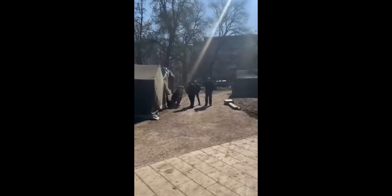 Félkatonai tábor a Ćacilend helyén (Videóval)