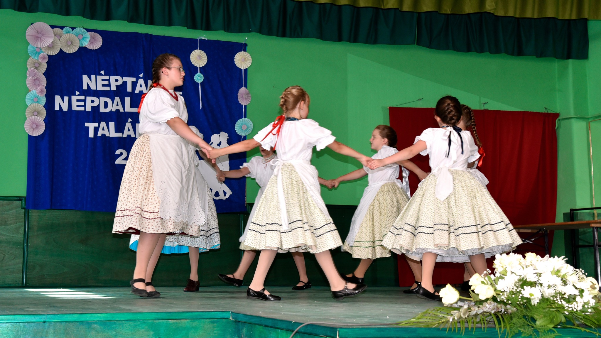 Néptánctalálkozó Martonoson