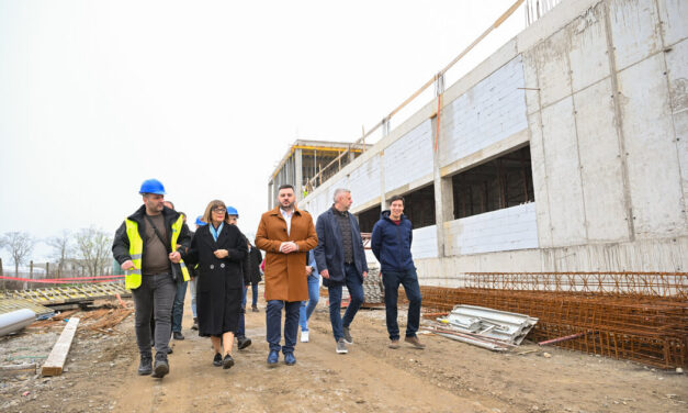 Gojković: A temerini vízgyár és a szőregi kultúrház majd jövőre készül el