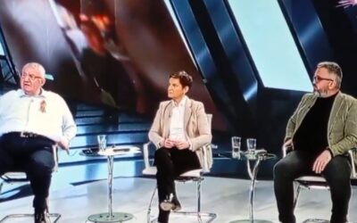 Brnabić és Šešelj közösen a Pink TV-ben Elismerték, hogy idő előtt nyugdíjaztak egy rendőrt, mert annak fia részt vett a tüntetéseken