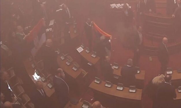 VMSZ: Az ellenzék így képzeli el a demokráciát