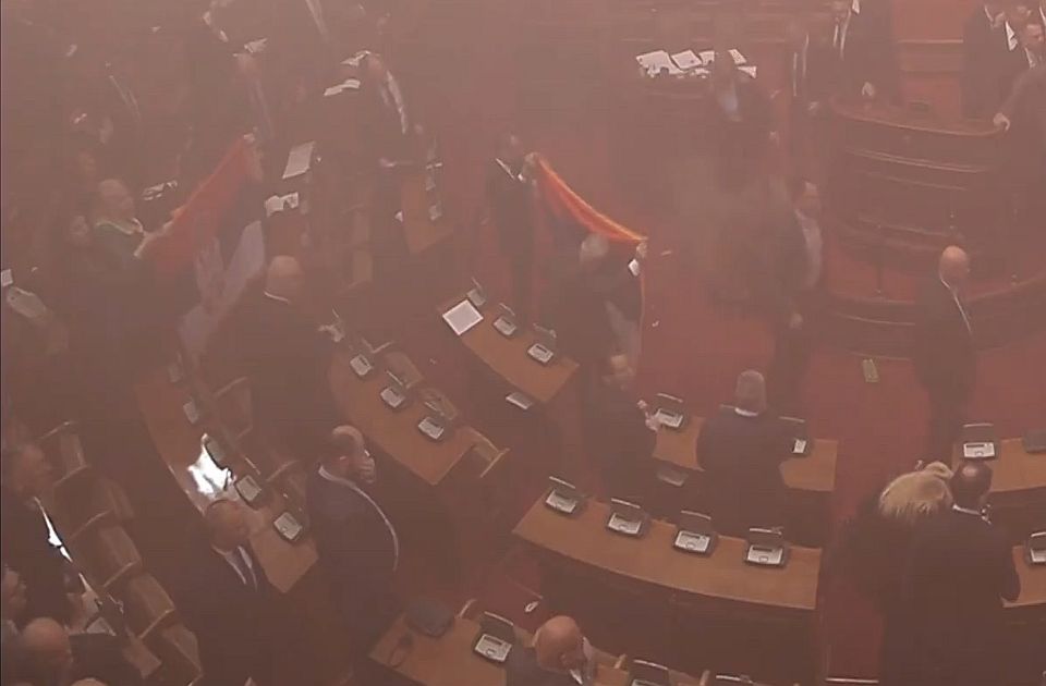 VMSZ: Az ellenzék így képzeli el a demokráciát