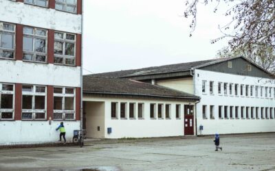 A tornatermet már lehet használni, de az öltözőkbe nem mehetnek be a tanulók