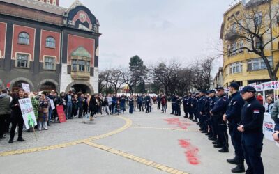 Megfutamították a haladópárti aktivistákat a szabadkaiak