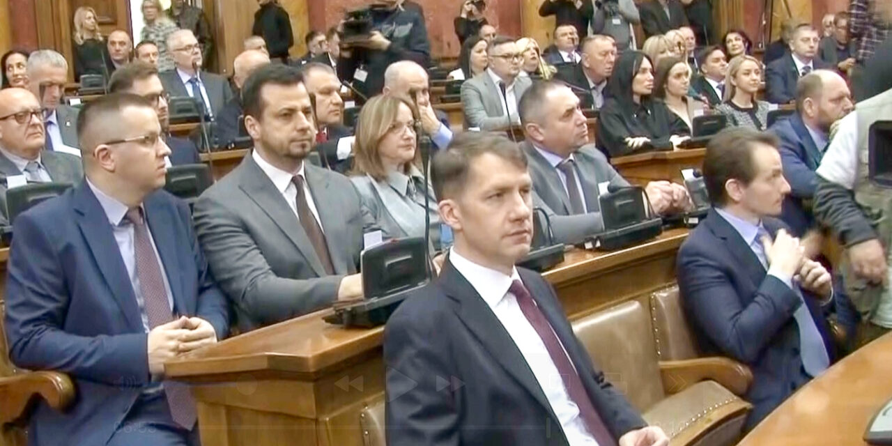 <span class="entry-title-primary">„A VMSZ nem megoldást kínál, hanem a probléma része”</span> <span class="entry-subtitle">VMDK: Pásztor Bálint a lojalitás és a közvélemény megtévesztése között</span>