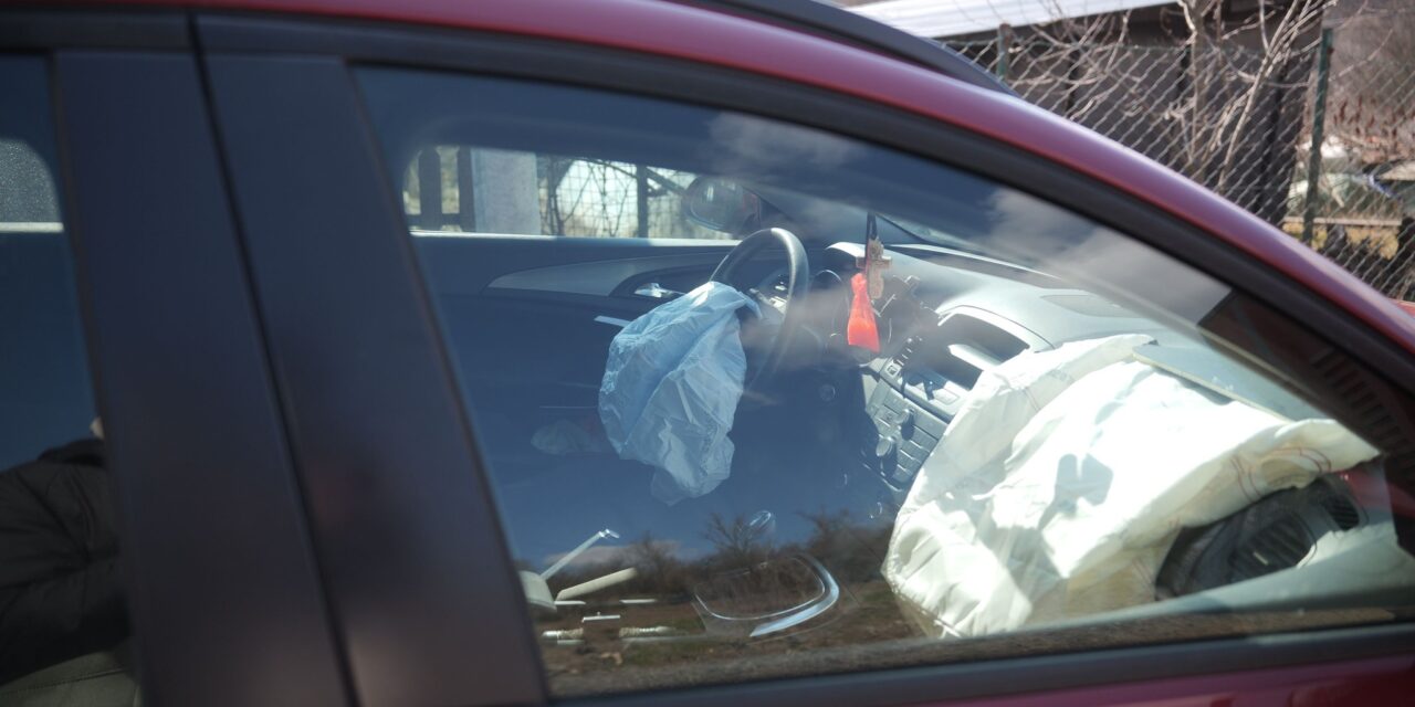 Balesetet okozott az államelnököt kísérő autó – a Belügyminisztérium cáfol