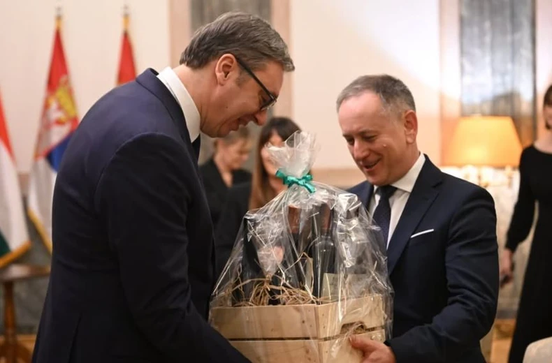 Orbán gratulált a születésnapos szerb államfőnek