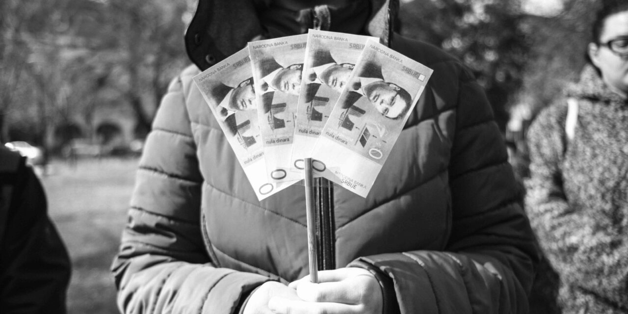 A professzorok a tanárok javára készek lemondani a fizetésemelésről