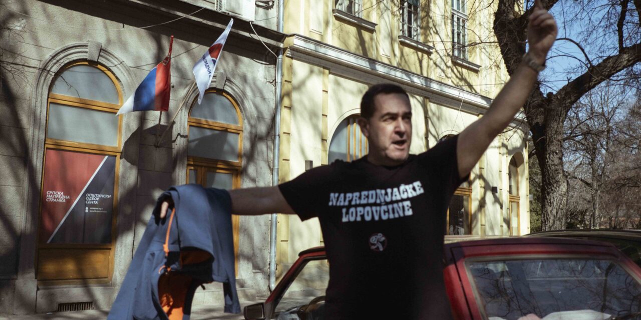 Ada pénteken, Zenta szombaton támogatja az egyetemistákat