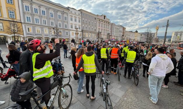 Megérkeztek Linzbe a szerbiai egyetemisták