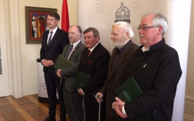 Magyar állami kitüntetések vajdaságiaknak