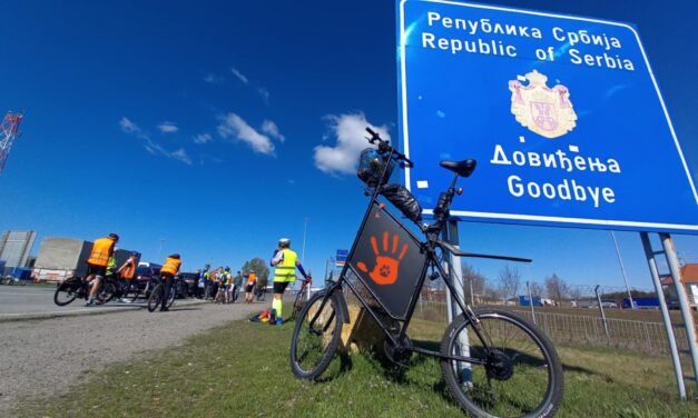 Átértek a kelebiai határon a Strasbourgba tartó egyetemisták
