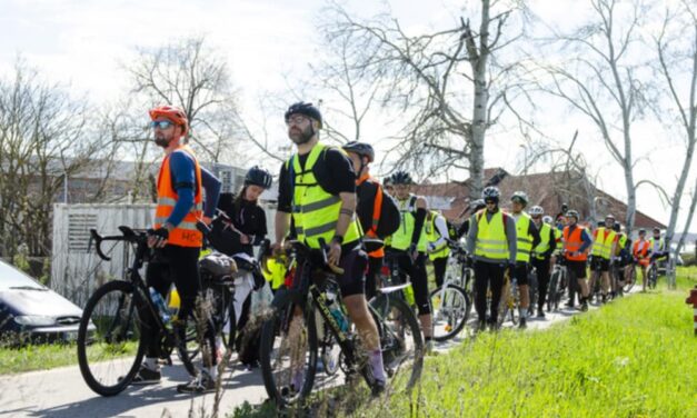 Rendőri kíséretet kaptak a kerékpározók Magyarországon, négy óra tájban érnek Budapestre