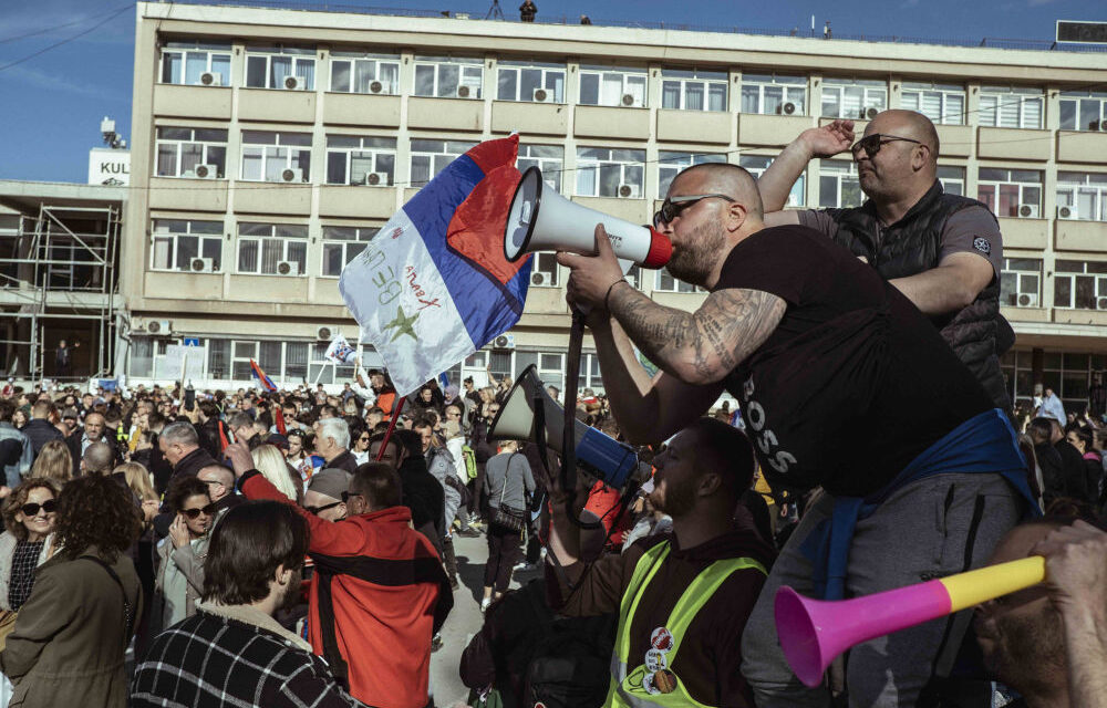 Ez a pénteki tüntetés programja Újvidéken