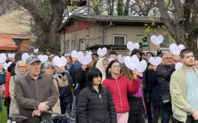 „Nemcsak a klinikai megbetegedéseket, hanem a súlyosan beteg rendszert is gyógyítják”