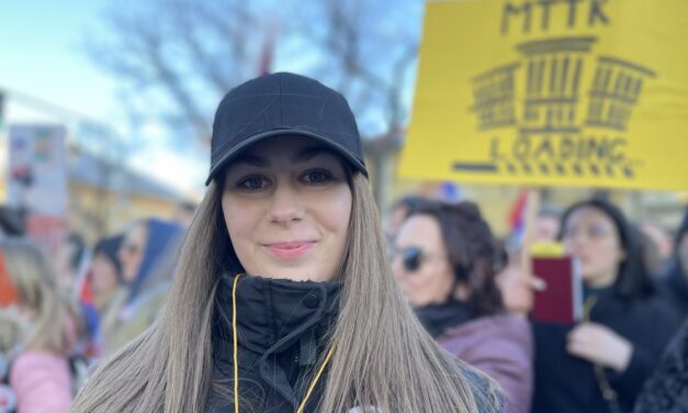 Tóth Zsuzsanna: Miért gondoljuk azt, hogy ha behúzzuk a fejünket, akkor a vihar elkerül minket?