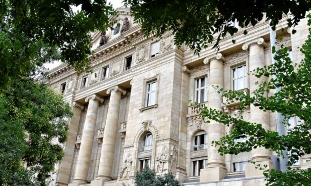 MNB-botrány, ülhet-e ezért bárki is?