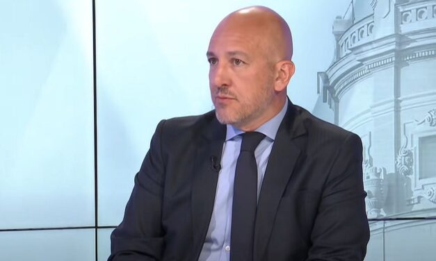 „A ćaci-jelenség először az igazságszolgáltatásban jelent meg”