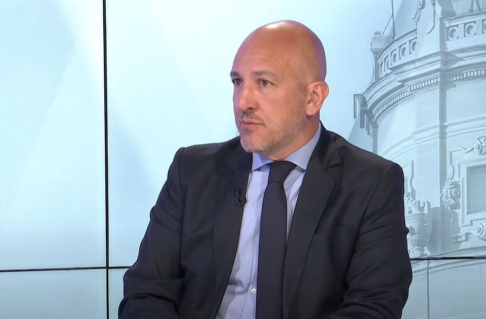 „A ćaci-jelenség először az igazságszolgáltatásban jelent meg”