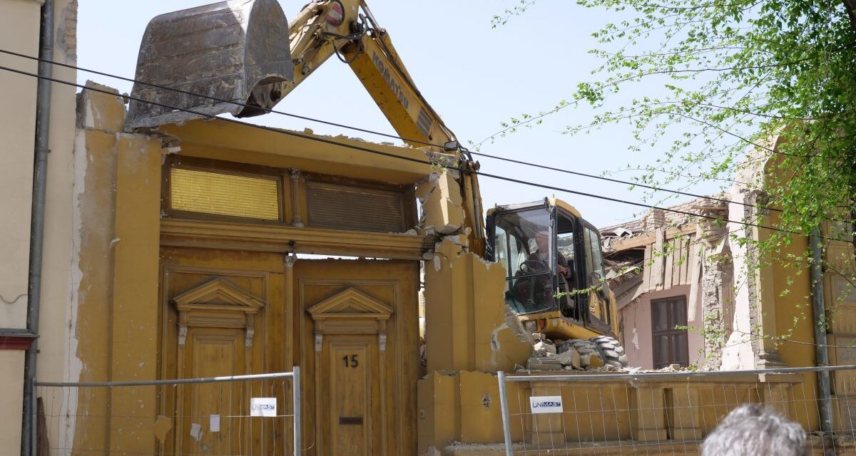 Gyönyörű házat bontottak le Szabadkán