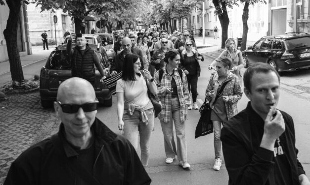 Helsinki Bizottság: A szerbiai helyzet a rendkívüli állapot minden jegyét magán viseli