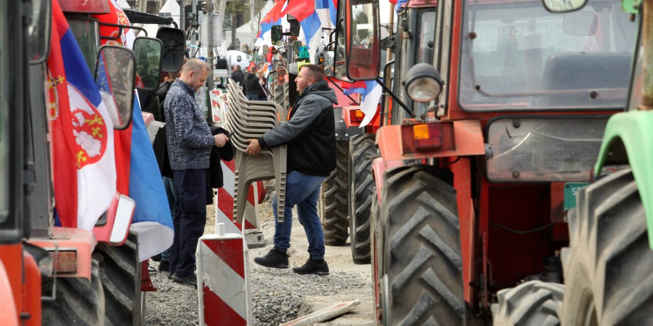 „Az elnök bölcsessége nélkül Szerbia nem élte volna túl a színes forradalmat”