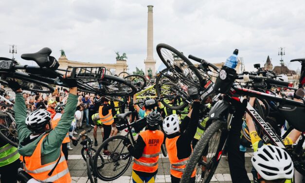 Bálint Béla: Budapesten Soros tagozata fogadta az egyetemistákat