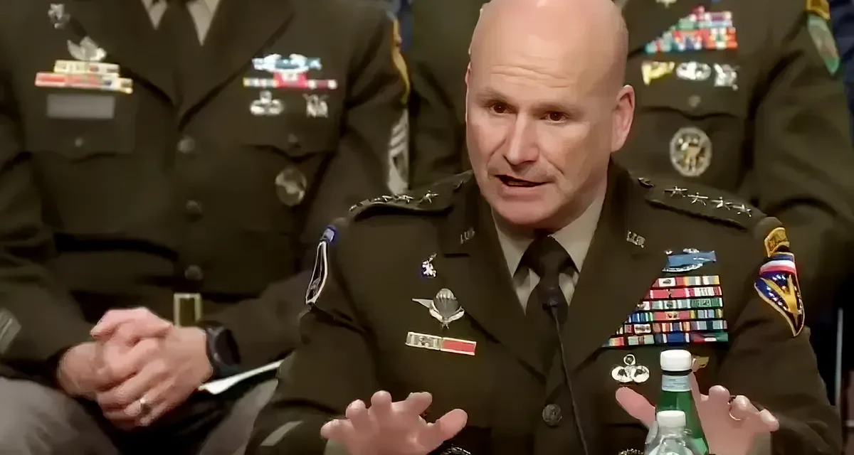 Amerika megfigyeli Szerbiát?