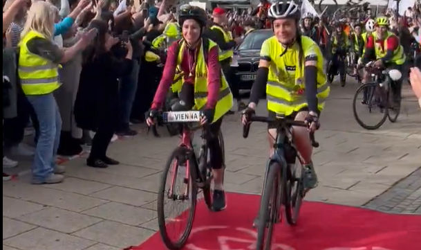 Vörös szőnyeg fogadta az egyetemistákat Stuttgartban