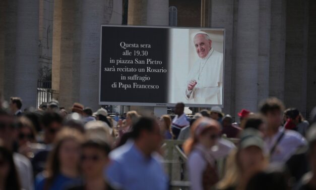 Szombaton temetik Ferenc pápát