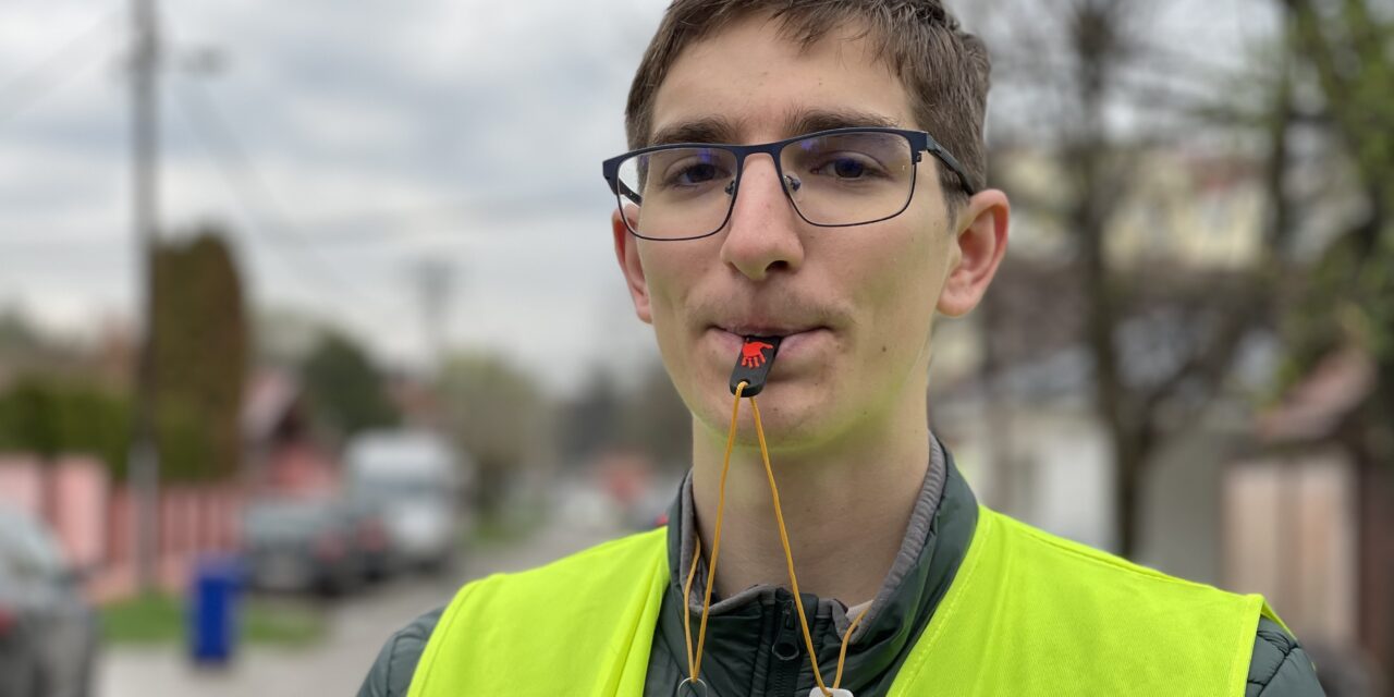 <span class="entry-title-primary">Túl sok mindent söpörtünk eddig a szőnyeg alá, ezt már nem lehet</span> <span class="entry-subtitle">Magyar egyetemi hallgatók a blokádokon – Gajdos Barna: Ha most nem lesz változás, akkor soha – Hogy működnek a plénumok, a tüntetések szervezése, és milyen rendfenntartónak lenni?</span>