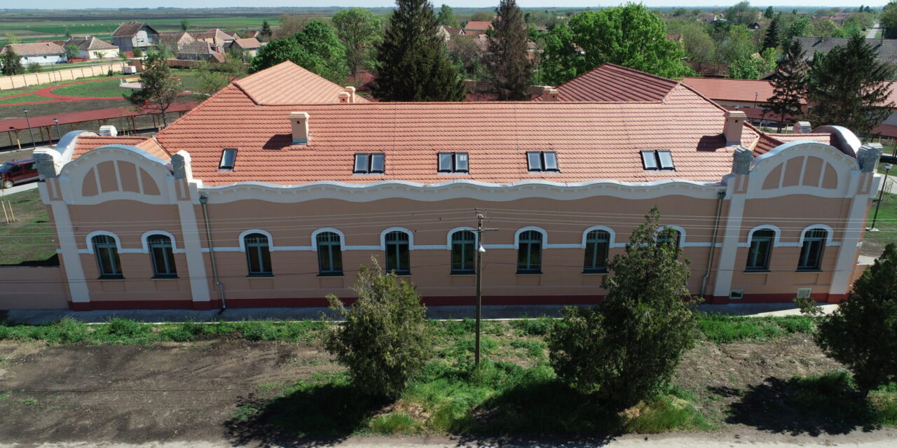 Törökbecse két éve fizet olyan alkalmazottaknak, akiknek nincs is munkahelyük