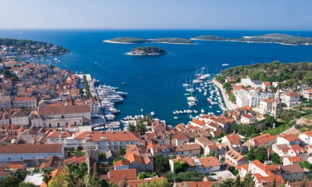 Rengeteg kőolaj ömlött a tengerbe Hvarnál (videóval)