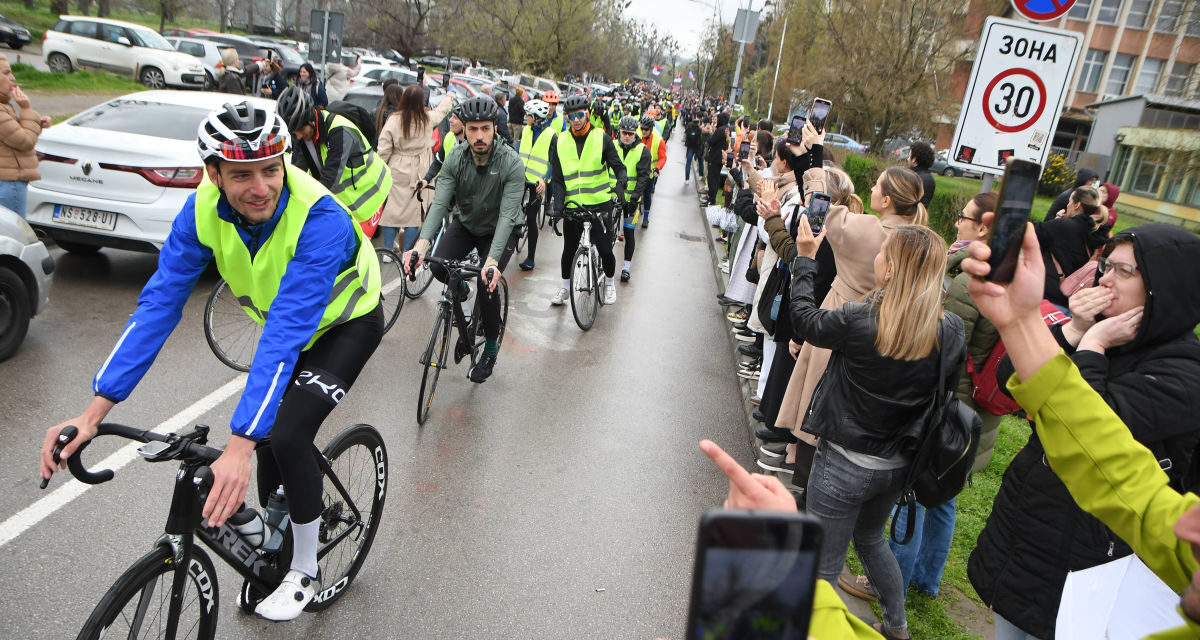 Az ügyvédi kamara elnöke is kerékpárral megy Strasbourgba