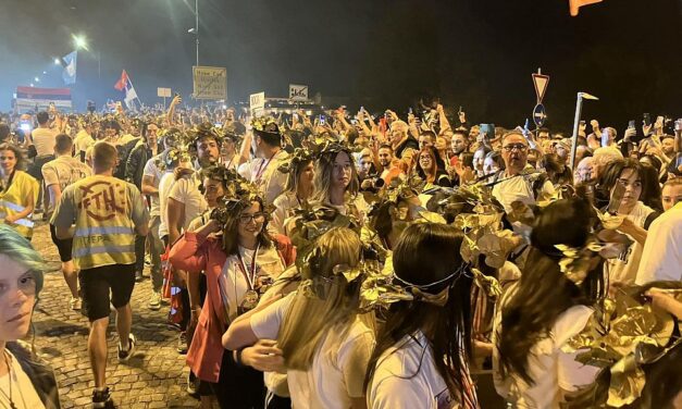 Így fogadták a hősöket Újvidéken