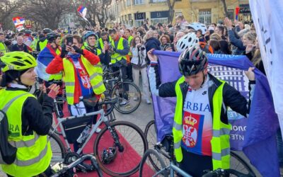 Így fogadta Szabadka a Strasbourgig kerékpározó egyetemistákat
