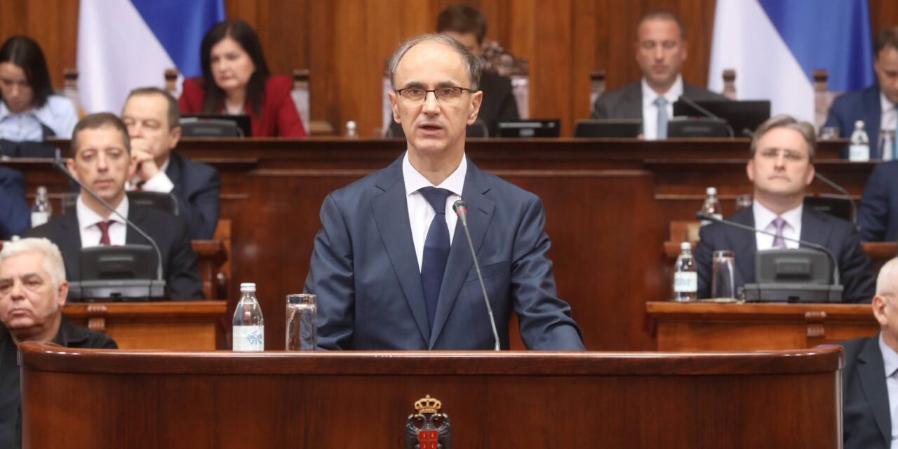 Kit követ az új szerb kormányfő a közösségi oldalakon?