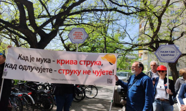 Kiállnak fogva tartott kollégáik mellett a mérnökök