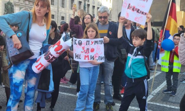 Így várják a kerékpározó egyetemistákat Münchenben