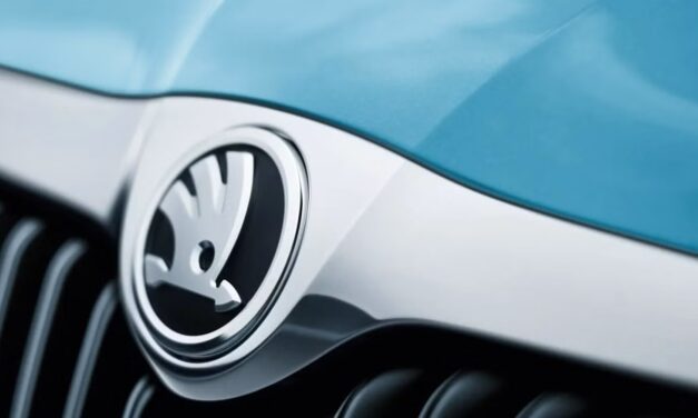 Fordokat és Škodákat hívnak vissza a szerbiai piacról